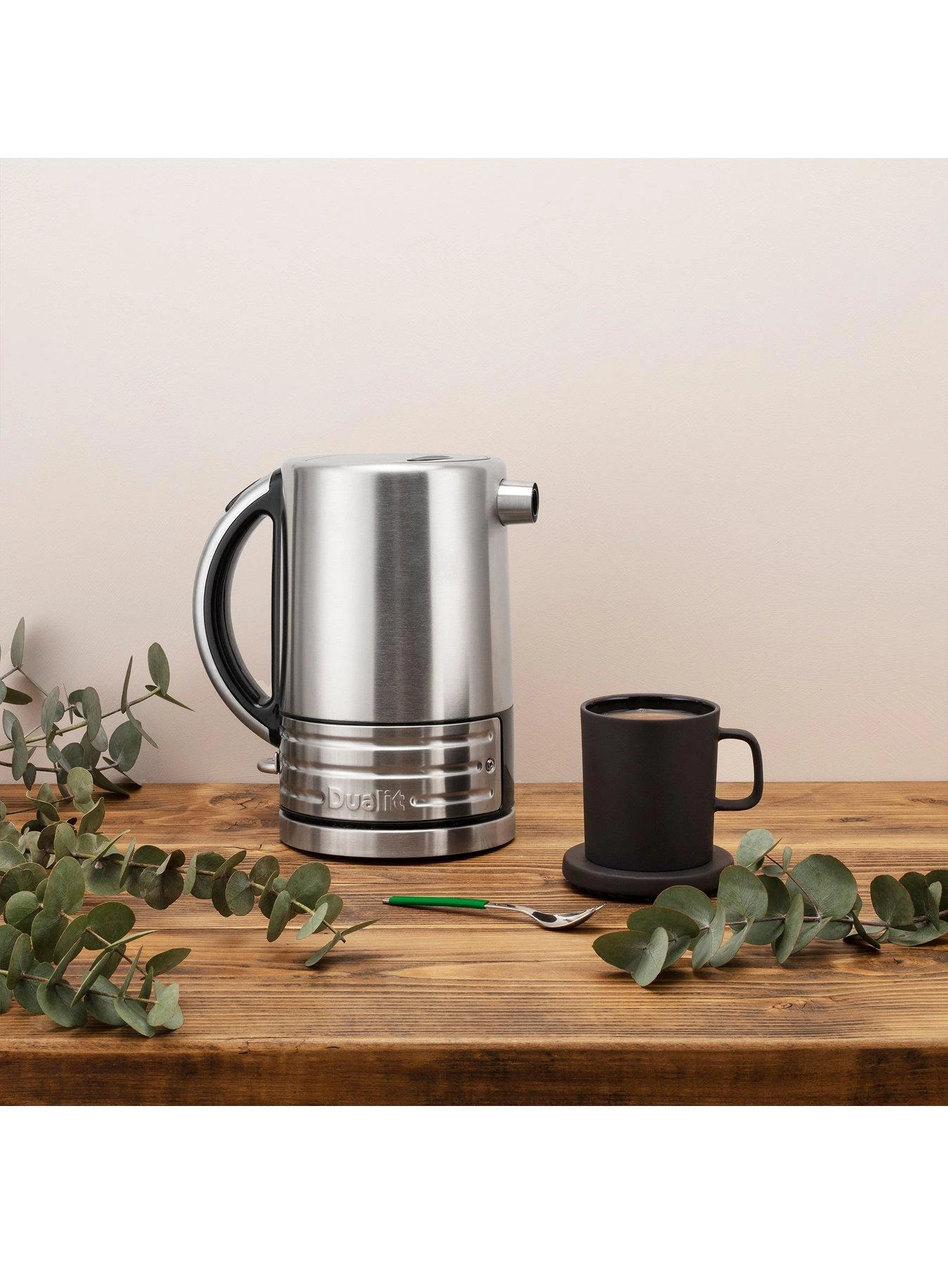 Dualit Architect Brushed Stainless Steel 1.7L Kettle - Image 3