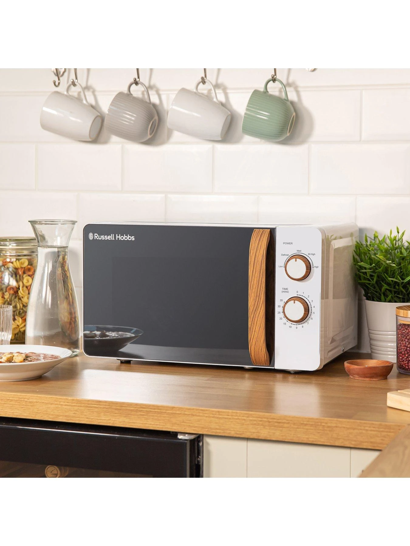 Russell Hobbs RHMM713 Scandi Compact White Manual Microwave - Image 3