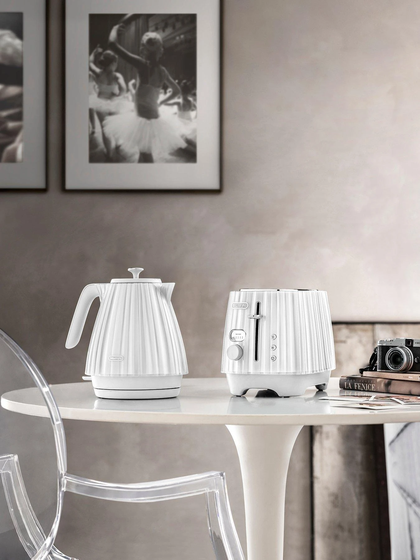 DeLonghi Ballerina Kettle - White - Image 5