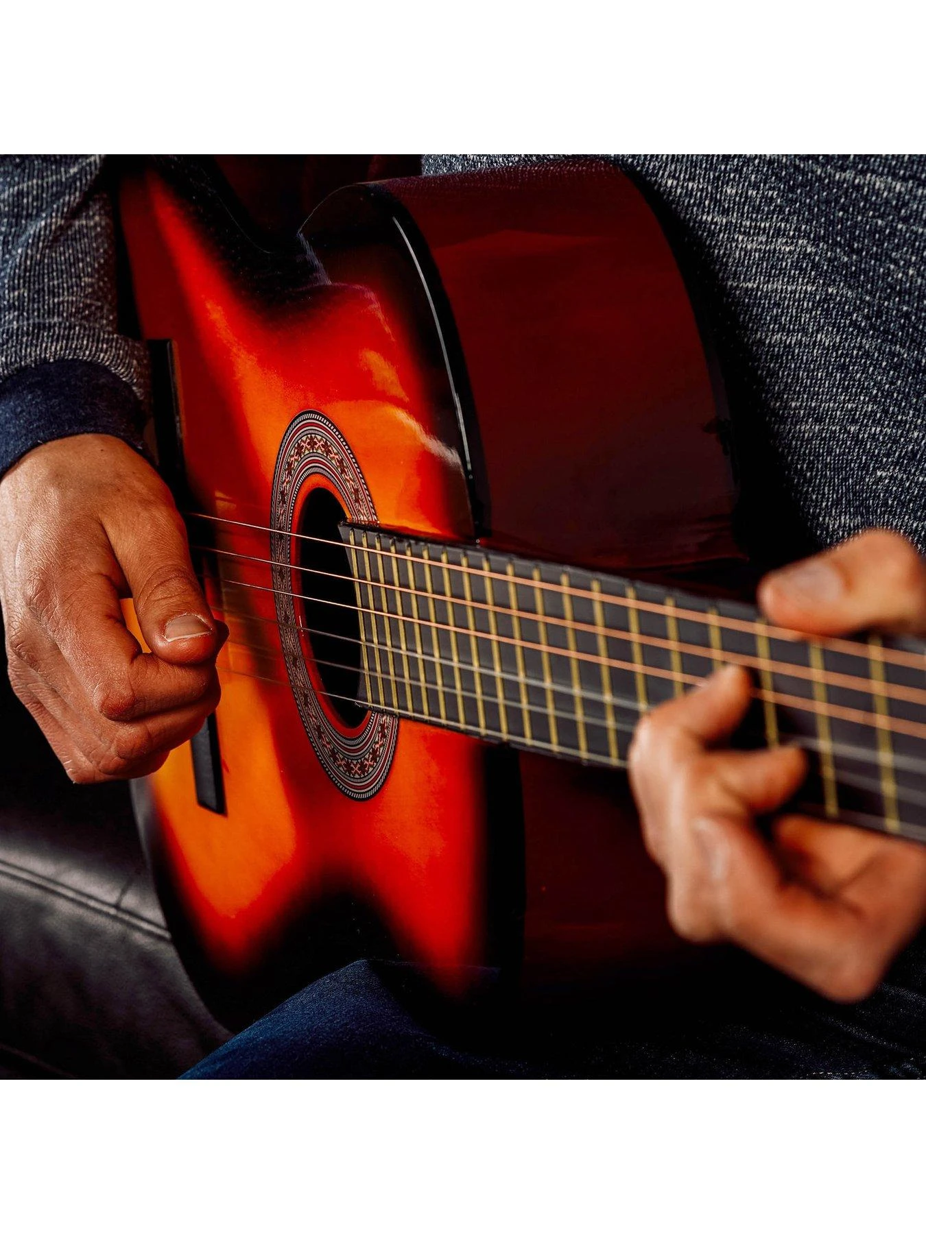 3rd Avenue Full Size 4/4 Classical Guitar Beginner Bundle - 6 Months FREE Lessons - Sunburst - Image 6