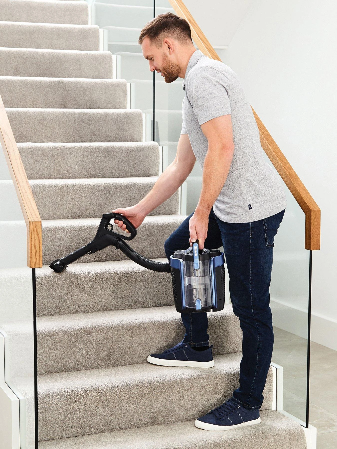 Shark Anti Hair Wrap Upright Cordless Vacuum Cleaner With PowerFins, Powered Lift-Away & TruePet - ICZ300UKT - Image 4
