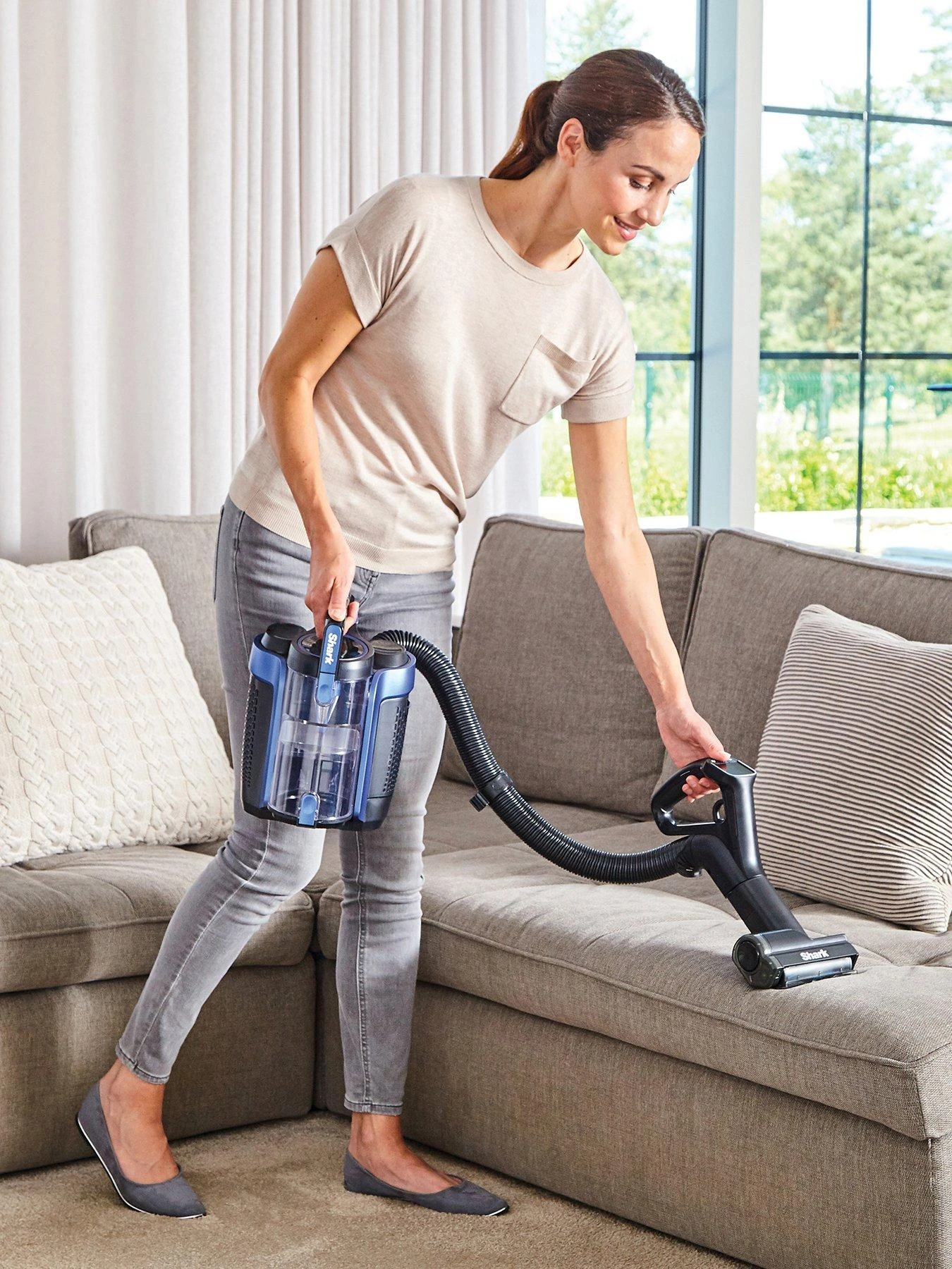 Shark Anti Hair Wrap Upright Cordless Vacuum Cleaner With PowerFins, Powered Lift-Away & TruePet - ICZ300UKT - Image 5