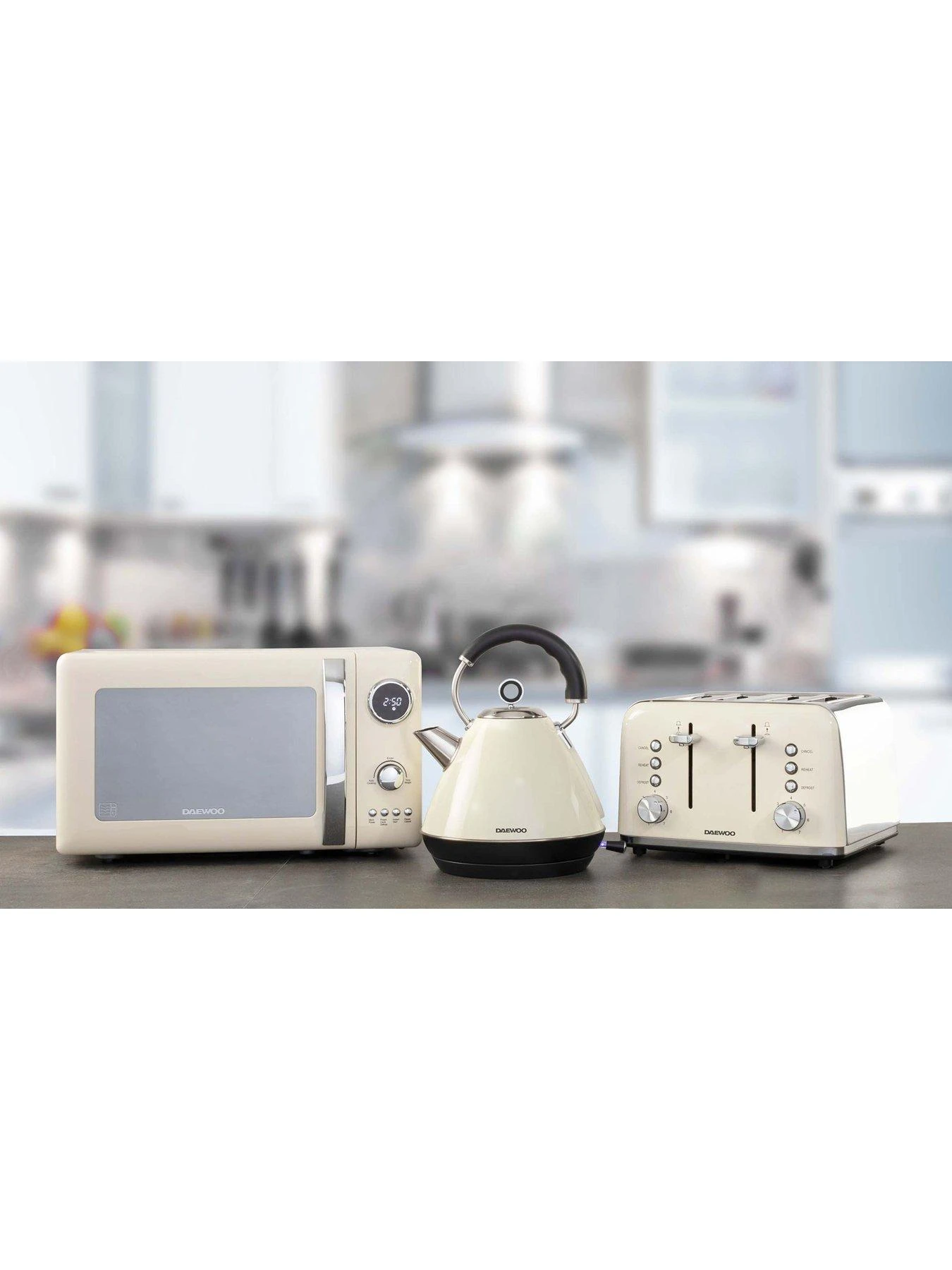 Daewoo Kensington Bundle- Cream (Kettle, 4 Slice Toaster, Microwave) - Image 2
