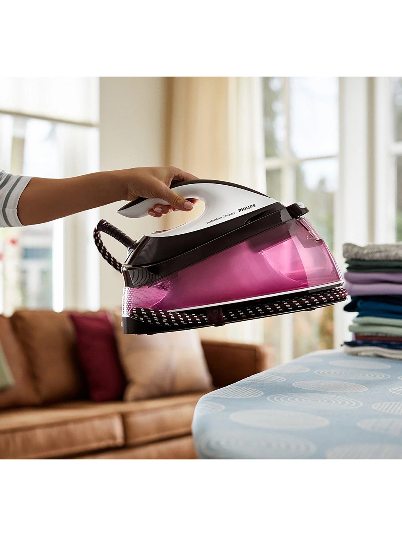 Philips Perfectcare Compact Red Iron - Image 4