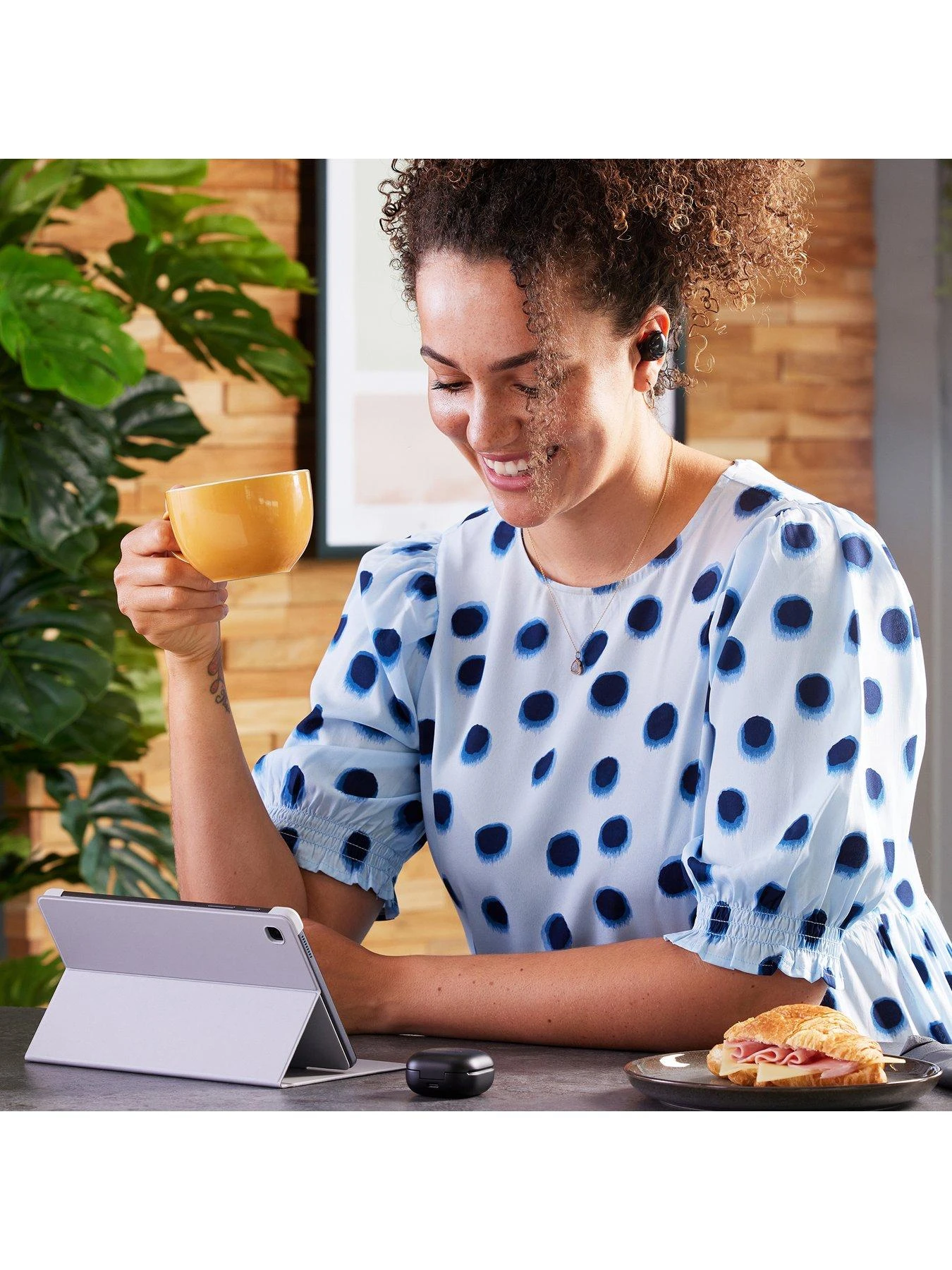 Samsung Galaxy Tab A7 Lite 8.7" LTE 32GB - Silver - Image 4